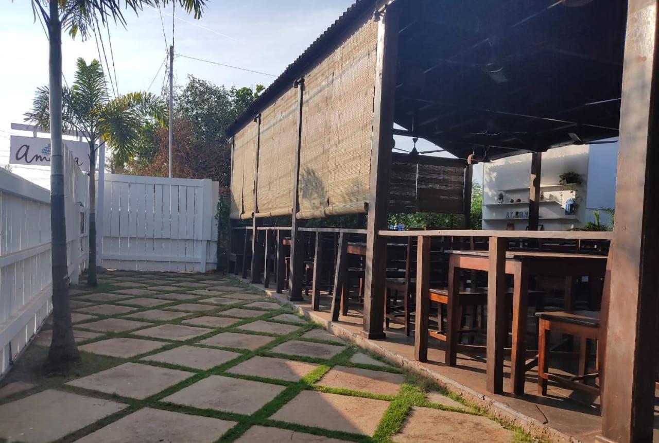 Waterscape Beach Resort Vagator Exterior foto